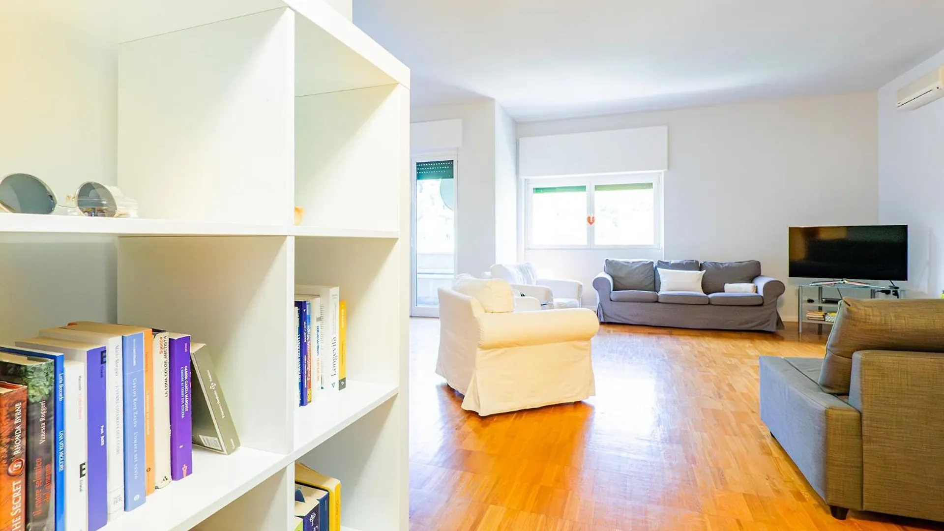 Lecco 1 Apartment 0*,  Italy
