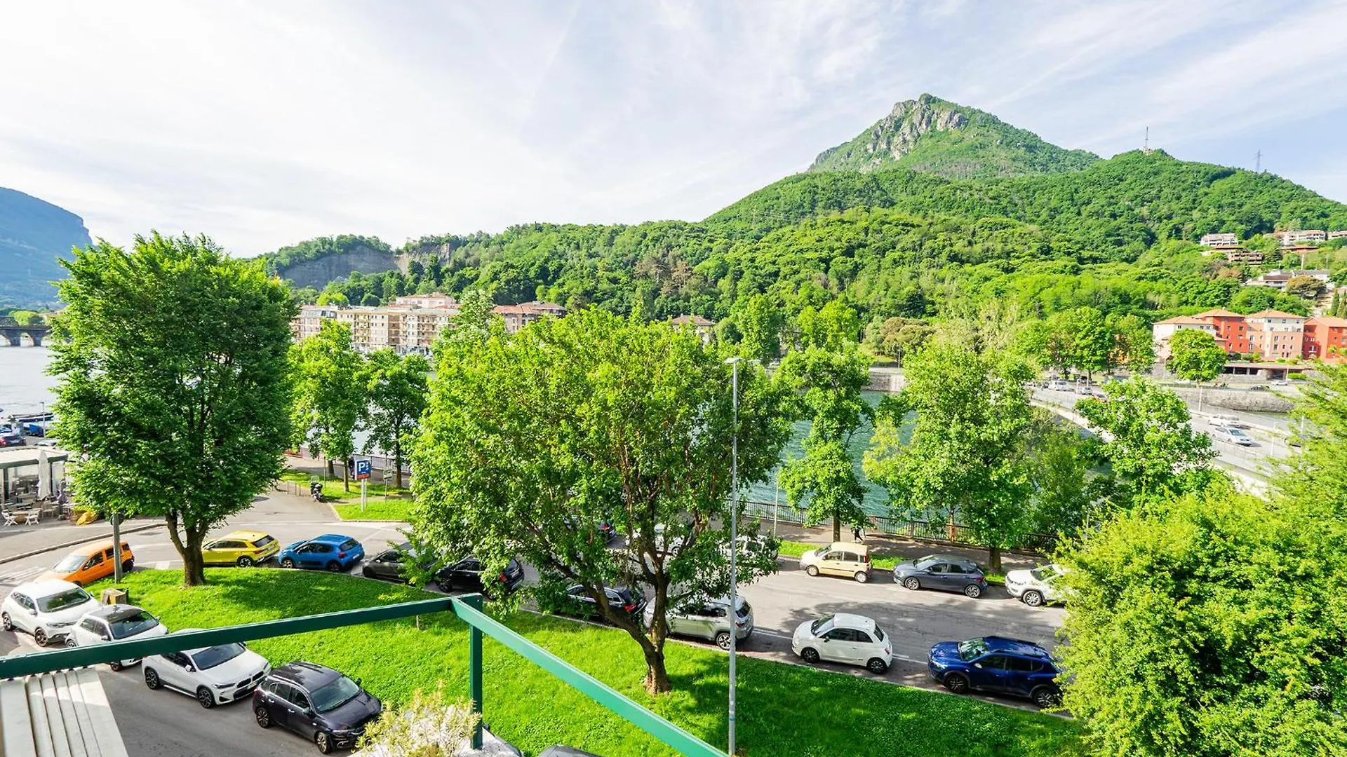 Lecco 1 Apartment