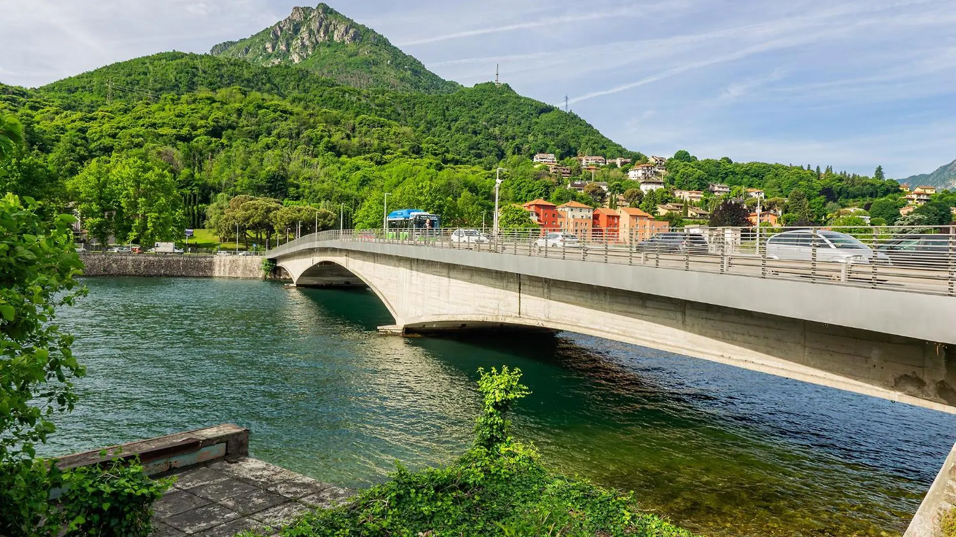 Lecco 1 Apartment