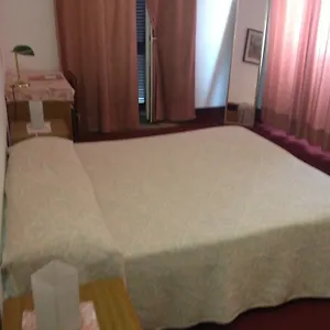 Moderno Szálloda